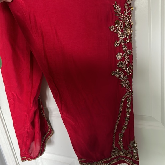 3pc Pakistani red shaadi suit/dress - Picture 12 of 17